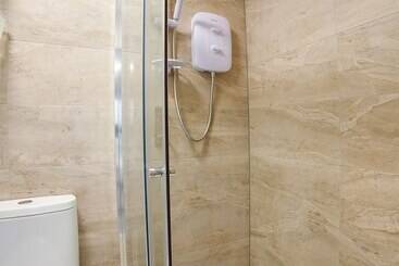 تختخواب و صبحانه Rambler Inn