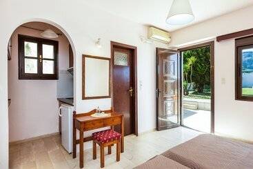 پانسیون Santa Maria Studios & Apartments