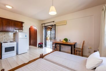 پانسیون Santa Maria Studios & Apartments