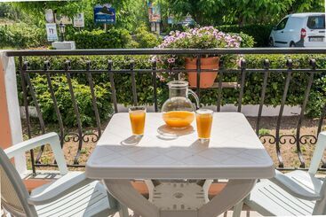 Roussa's Apartments