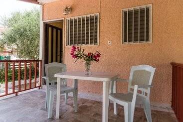 Roussa's Apartments