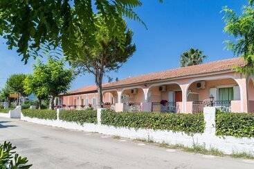 Roussa's Apartments