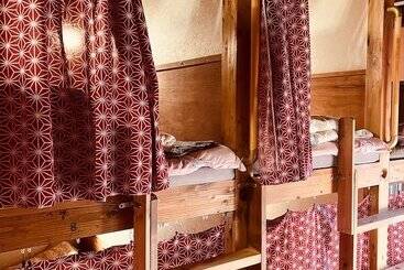 هتل Himeji 588 Guesthouse – Hostel