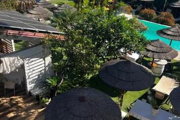 تختخواب و صبحانه Saija Resort