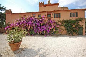 هتل Fattoria Di Casalappi