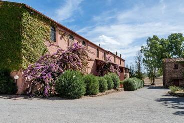 هتل Fattoria Di Casalappi