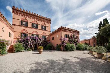 هتل Fattoria Di Casalappi