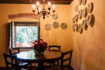 هتل Fattoria Di Casalappi