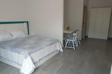 پانسیون Apartments And Rooms Lijesevic