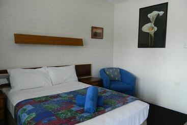 Coachman Motel