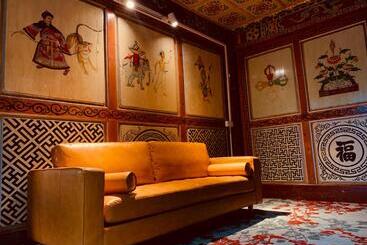 هتل Shangri La Xiangye Listen To The Rain