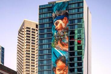 هتل The Adnate Perth   Art Series