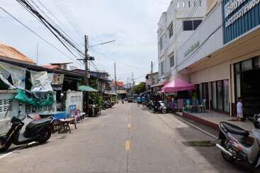 پانسیون Baan Kun Tuad Ko Si Chang