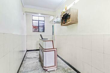 هتل O Suraj Residency