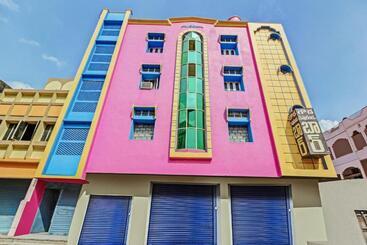 هتل O Suraj Residency