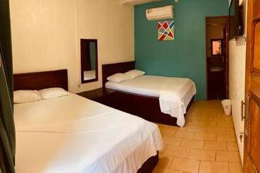 پانسیون Cabinas Jacomar