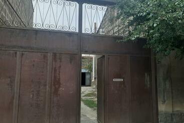 پانسیون Guest House Otilia