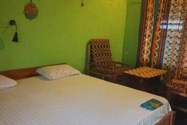 ユースホステル Scorpion Hill Lodge