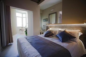 تختخواب و صبحانه Pvrooms