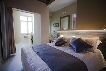 تختخواب و صبحانه Pvrooms