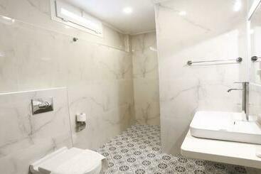 Ceylan Boutique House