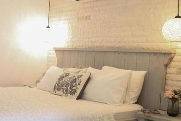 Ceylan Boutique House