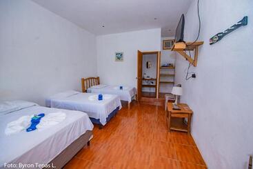 هتل Linda Vista