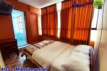 پانسیون Hostal Hogar 3 Estrellas   Chepén