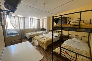 پانسیون Hostal Hogar 3 Estrellas   Chepén