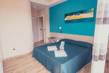 پانسیون Oltre Il Mare Guest House