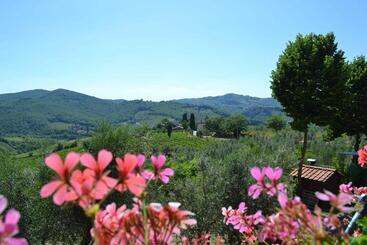 هتل Terre Di Melazzano   Le Case Di Chiara