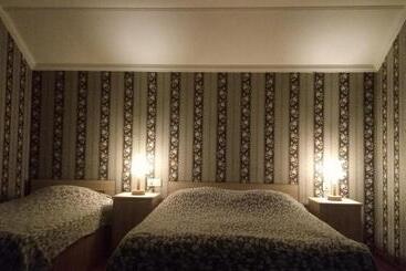 پانسیون Akaki's Guesthouse
