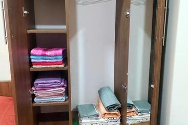 پانسیون Guest House Agmashenebeli 229