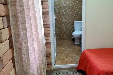 پانسیون Guest House Agmashenebeli 229