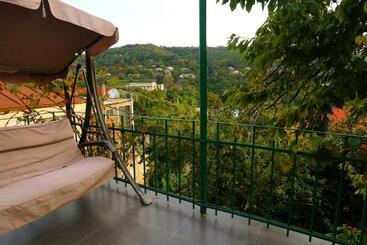 پانسیون Guest House Pirosmani 60