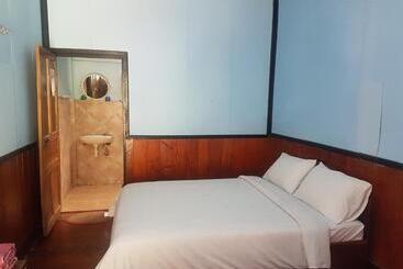 پانسیون Lattanavongsa Guesthouse And Bungalows