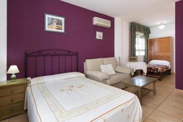 Apartamentos La Fonda