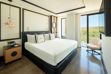 Bless Hotel Ibiza - Es Canar