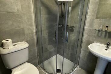 هتل Baggot Court Townhouse