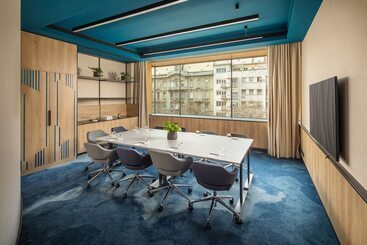 هتل Crowne Plaza Budapest, An Ihg