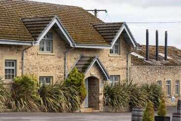 هتل Derwent Manor Boutique