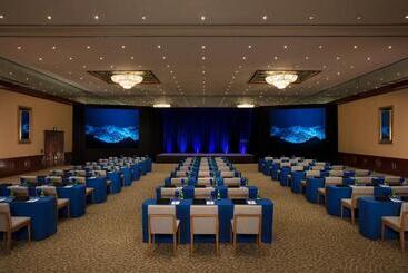 هتل Dreams Sapphire Resort & Spa