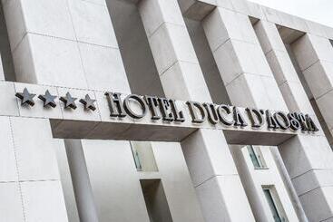 هتل Duca d'Aosta