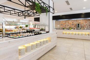 酒店 Globales Maioris