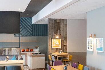 هتل Holiday Inn Bournemouth, An Ihg