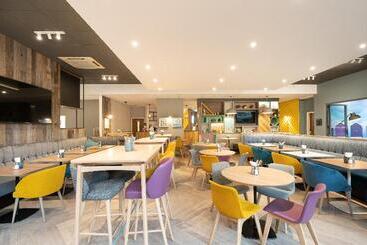 هتل Holiday Inn Bournemouth, An Ihg