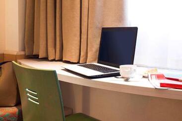 هتل Ibis Bilbao Barakaldo