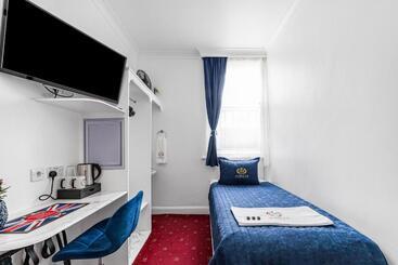 Jubilee Hotel Victoria