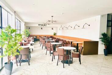 King Solomon Hotel  Golders Green