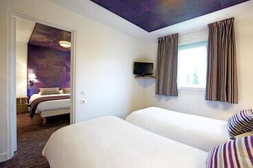هتل Kyriad Valence Nord Bourg Les Valence